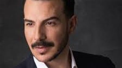 باسل الخياط يبهر جمهوره بأحدث ظهور له 