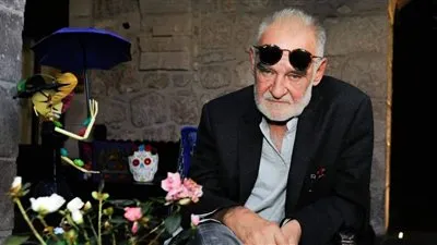 مهرجان القاهرة السينمائي يكرم المخرج المجري بيلا تار في دورته الـ 44