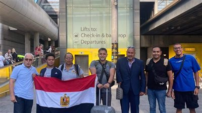 بعثة السباحة تعود إلى أرض الوطن بعد نجاح محاولة عبور المانش