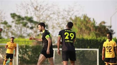 القادسيه الكويتي يفوز على السكة الحديد بهدفين وديا 