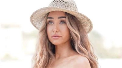 الفنانة هنا الزاهد تكشف عن فارق العمر بينها وبين زوجها الفنان أحمد فهمي