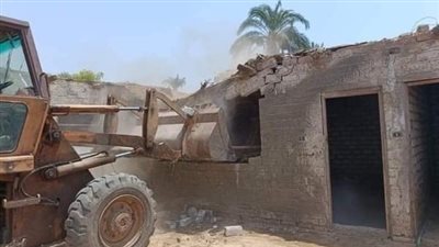 وزارة الري: تنفيذ 19 إزالة للتعديات على نهر النيل والمجاري المائية بمحافظتي البحيرة وأسيوط