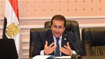 التعديل الوزاري| هل يترك خالد عبدالغفار حقيبة التعليم العالي ويتولى الصحة؟ (بروفايل) 