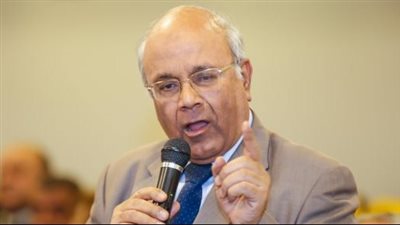 تفاصيل تطبيق قانون المحال العامة وعقوبة العمل دون ترخيص (فيديو)