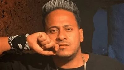 بإطلالة كاجوال.. كريم عفيفي في أحدث ظهور له