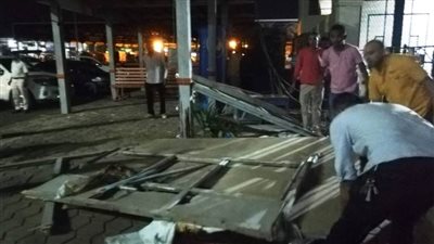 السيطرة على حريق بـ 3 محلات تجارية في أسوان