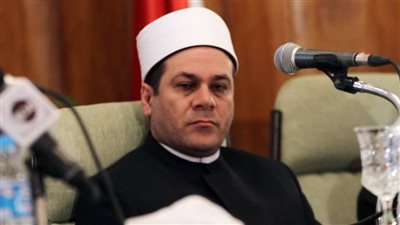 مظهر شاهين: ليس من حق الرجل إجبار زوجته على ارتداء الحجاب 