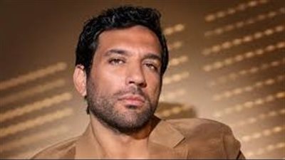 بإطلالة صيفية.. حسن الرداد يتألق بأحدث ظهور له 