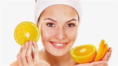 تعرف على ماسك البرتقال لتفتيح المناطق الداكنة بالجسم