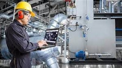 خبير يكشف أهمية توطين الصناعة لمستلزمات الإنتاج (فيديو)