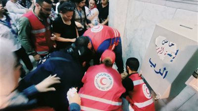 الهلال الأحمر المصري يرفع درجة الاستجابة القصوى منذ الساعات الأولى لحادث حريق كنيسة أبو سيفين