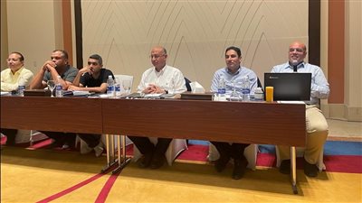 السياحة والآثار تتابع آخر مستجدات رفع كفاءة الإنترنت في شرم الشيخ