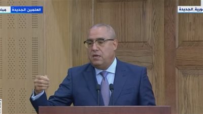 وزير الإسكان: الدولة تخدم كل مواطنيها.. ومحدود الدخل له حق
