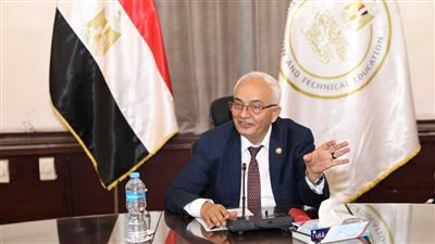 وزير التعليم: لا يسمح بإعادة تصحيح أوراق الامتحان إلا بحكم قانوني (فيديو)