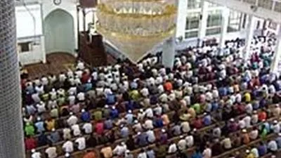 حكم الشرع لصلاة الجمعة للنساء