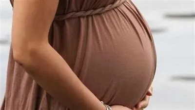 شاهد.. تفاصيل مراقبة نمو الجنين عبر المحمول في المستقبل