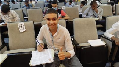 بدء اختبارات القبول للمتقدمين للالتحاق بمعاهد رعاية الفنية للتمريض بالأقصر