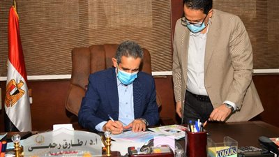 محافظ الغربية يخفض الحد الأدنى للقبول بفصول الخدمات