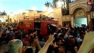 لا إصابات.. تعرف على آخر تطورات حريق كنيسة الصليب بأسيوط 