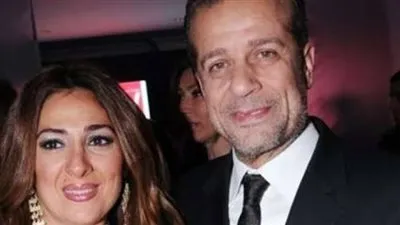 هل انفصلا؟.. تعليق مثير من شريف منير بعد هجوم زوجته على بناته