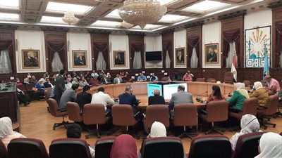 القاهرة تبدأ الندوات التعريفية للمبادرة الوطنية للمشروعات الخضراء الذكية