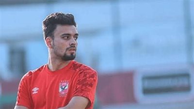 نجم الأهلي يوافق على الانتقال للزمالك.. طالع التفاصيل