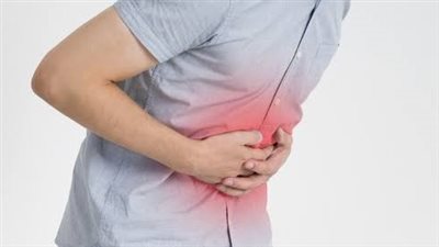 أعراض الإصابة بالقولون العصبي عند الرجال وطرق الوقاية والعلاج