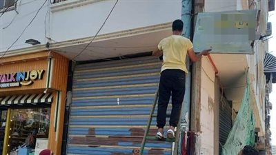 حملات مكبرة لإزالة الإعلانات العشوائية والمخالفة في الدقهلية 