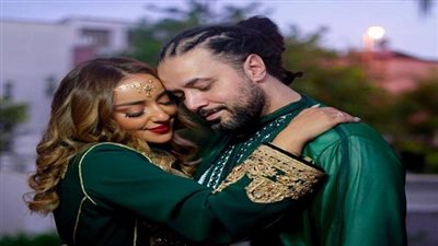 عبد الفتاح الجريني مطلوب على جوجل بعد زفافه على جميلة بدوي
