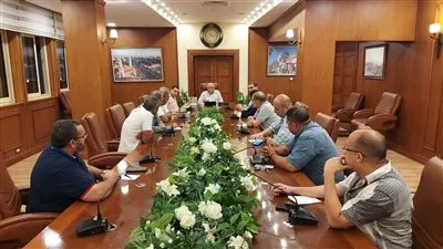 إزالة الاشغالات وأعمال النظافة في جميع أحياء محافظة بورسعيد