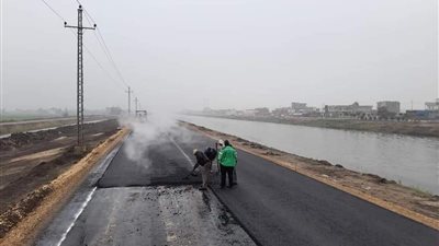 محافظ بورسعيد: تنفيذ أكبر خطة لتطوير ورفع كفاءة الطرق بنطاق المحافظة