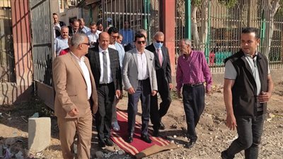 وزير الشباب والرياضة ومحافظ القليوبية يتفقدان نادي القناطر الخيرية
