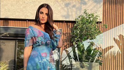 بإطلالة مبهجة.. درة تتألق بأحدث ظهور لها 