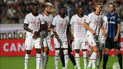 قبل ديربي الغضب أمام الروسونيري.. إنتر ميلان مهدد بخسارة الدبابة