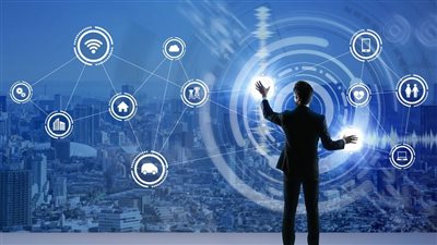 خبير يكشف تعريف أمن المعلومات (فيديو)