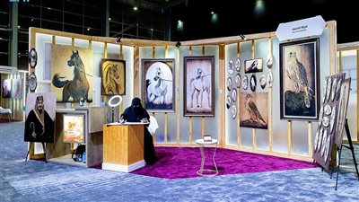 تجمع مدارس الفن التشكيلي بمعرض الصقور والصيد السعودي الدولي