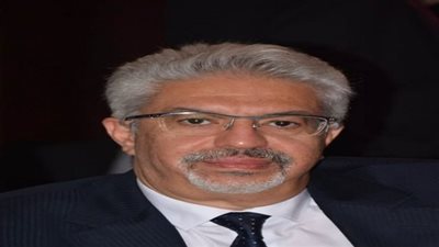 رئيس الشعبة العامة للذهب ينصح المصريين: اشتروا مشغولات ذهبية لهذه الأسباب!