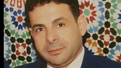 مسؤول بـ «اتحاد المصريين» بفرنسا يكشف معاناة المرأة المطلقة غير الحاملة للإقامة