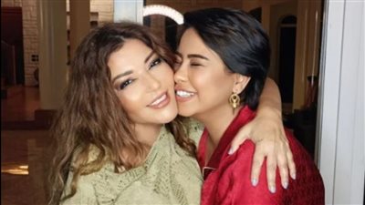 بعد إعلانها عن مفاجأة.. سميرة سعيد توجه رسالة لشيرين فماذا قالت لها؟