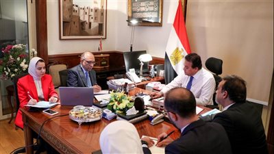 وزير الصحة يعقد اجتماعًا لمتابعة سير العمل بالمجلس القومي للسكان