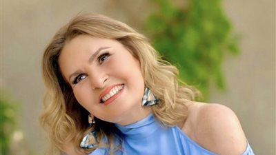 النجمة يسرا تتصدر العدد 17 من مجلة السينما العربية