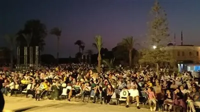 زحام على بوابات مهرجان القلعة من الجمهور لحضور حفل عمر خيرت