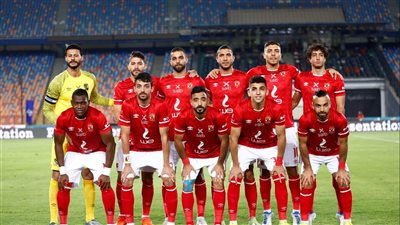 الأهلي يتراجع عن ضم الدبابة البشرية ويُحدد مواصفات المهاجم الجديد