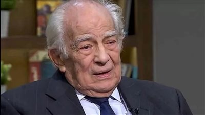 رشوان توفيق يكشف حقيقة منشور ابنته عن اقتراب أجله