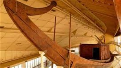 “أين ذهبت مركب خوفو الأولى”.. خبير يكشف عن حكاية أكبر أثر عضوي في العالم 