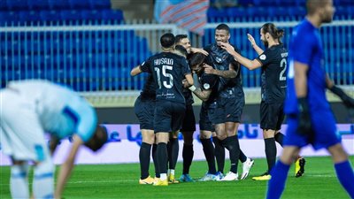 الشباب يضرب أبها برباعية في دوري روشن السعودي