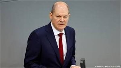 المستشار الألماني يؤكد استمرار المحادثات مع بوتين