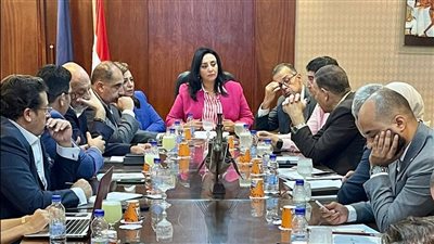 مباحثات حكومية لكيفية الاستغلال السياحي لمحيط القطار السريع واليخوت