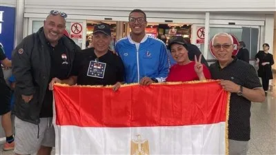 بيت العائلة المصرية بلندن يستقبل بعثة السباحة