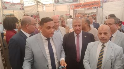 افتتاح معرض 